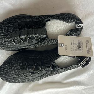 New kids Black and Gray Knit Sneakers size 2.5